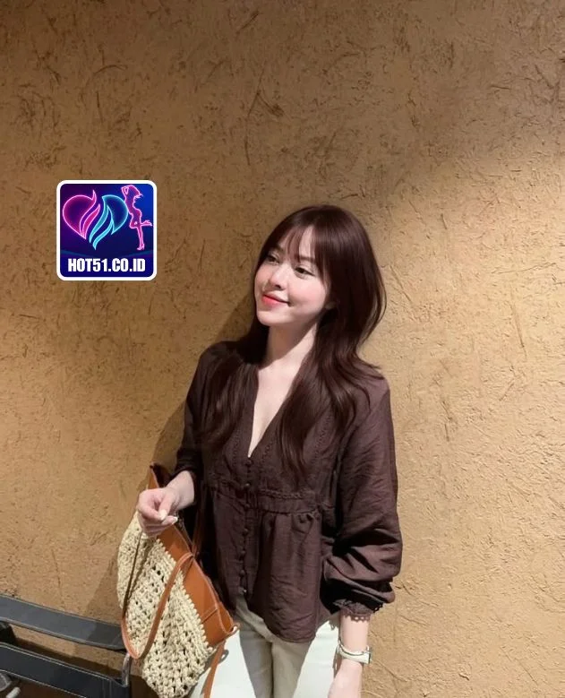 Zoe-HOT51.CO.ID